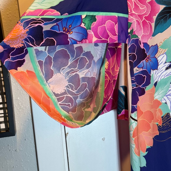 Trina Turk Multicolor Floral Top - Picture 6 of 9
